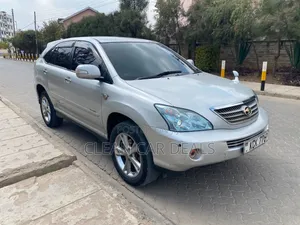 Toyota Harrier 2010 Silver