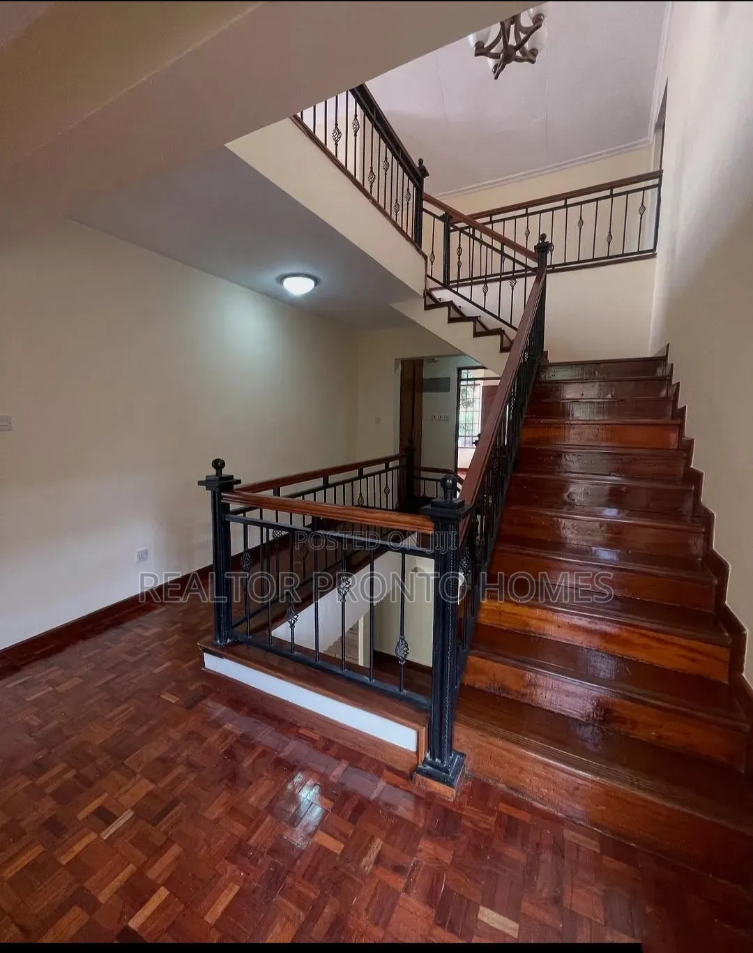 4bdrm Townhouse / Terrace in Lavington, Valley Arcade for rent