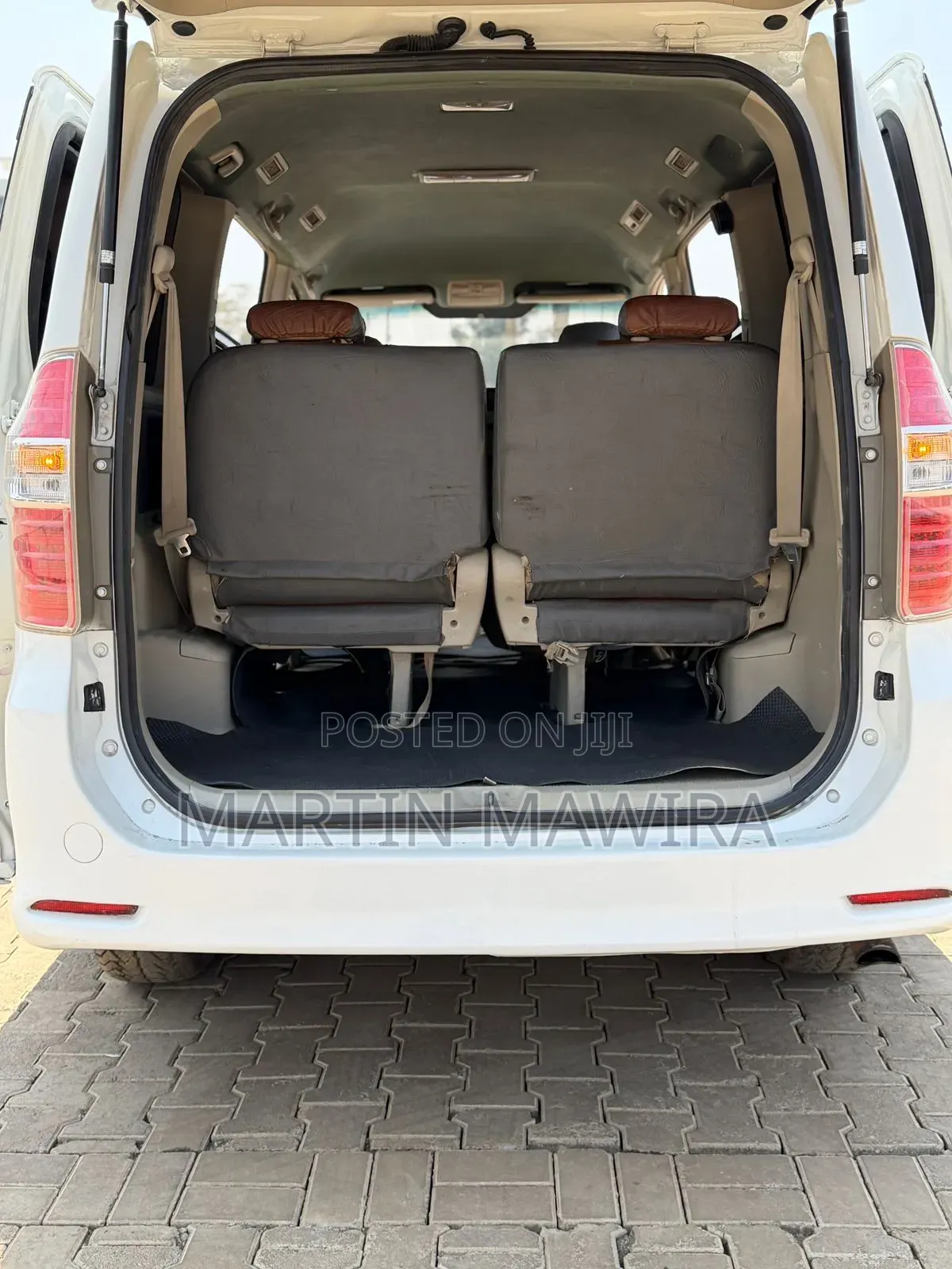 Toyota Noah 2008 White