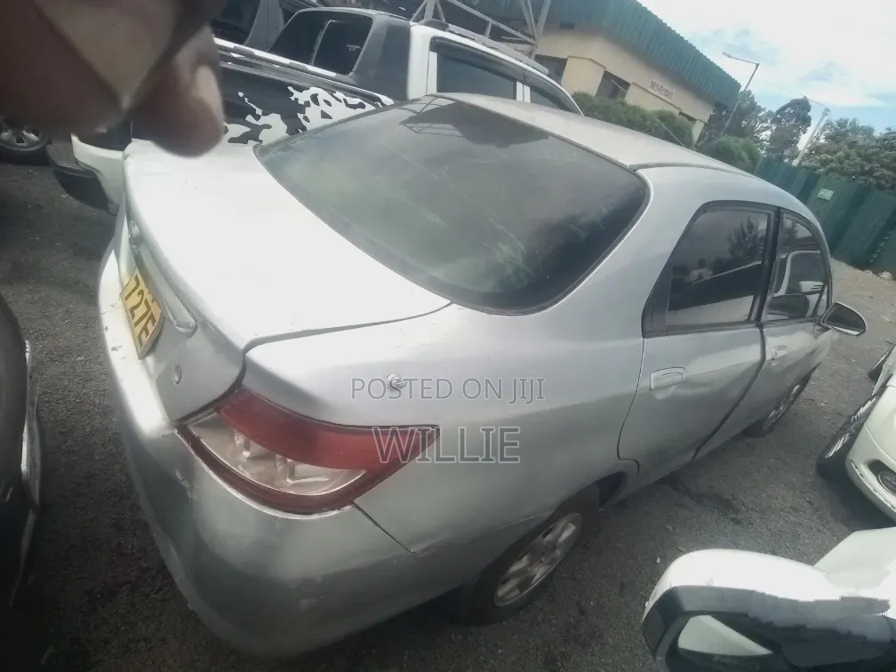 Toyota Corolla 2006 Silver
