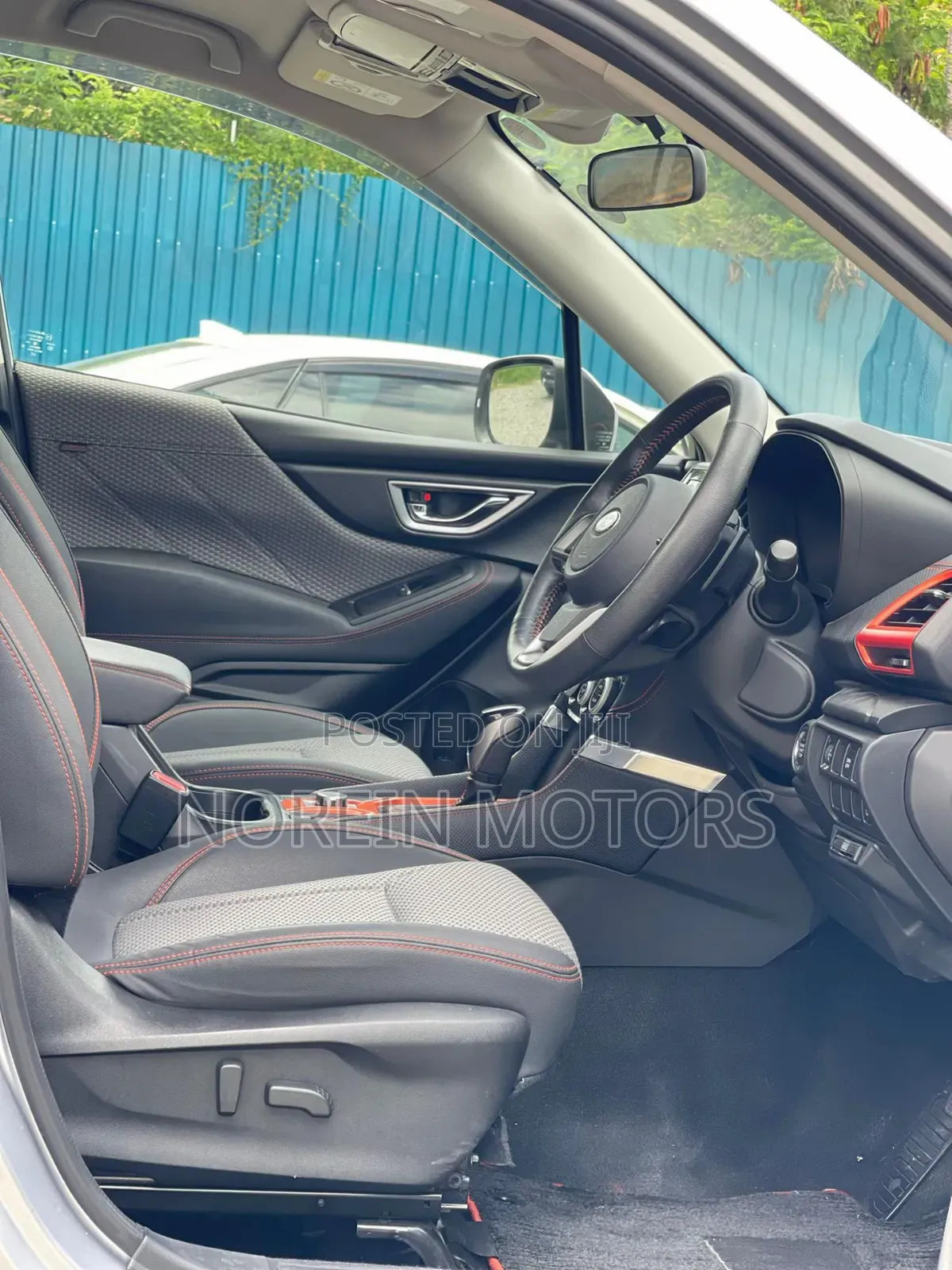 Subaru Forester 2019 Silver