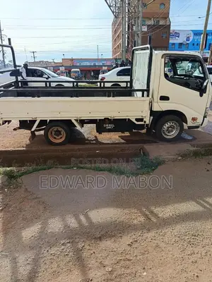 Toyota Dyna 2019 White