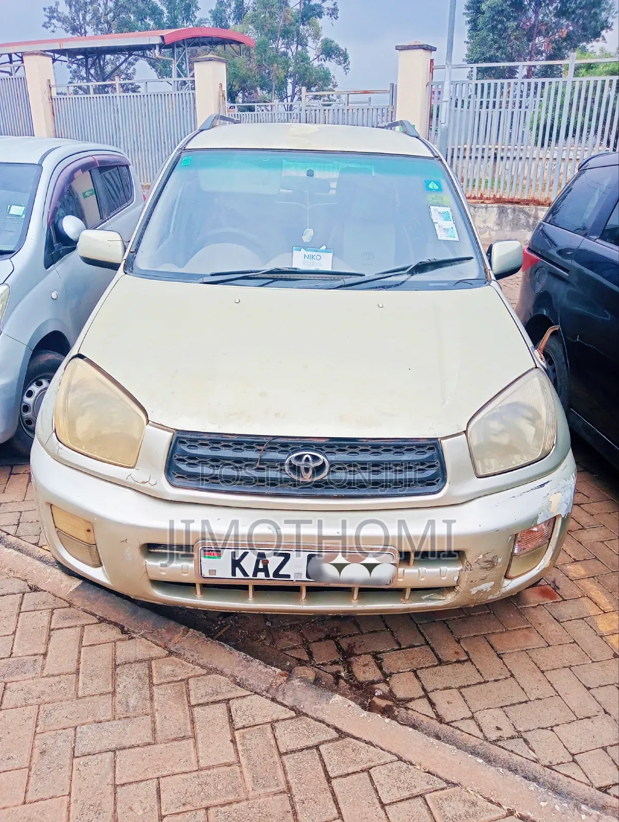 Toyota RAV4 Automatic 2000 Gold