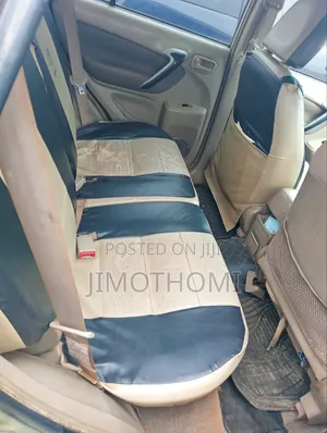 Toyota RAV4 Automatic 2000 Gold