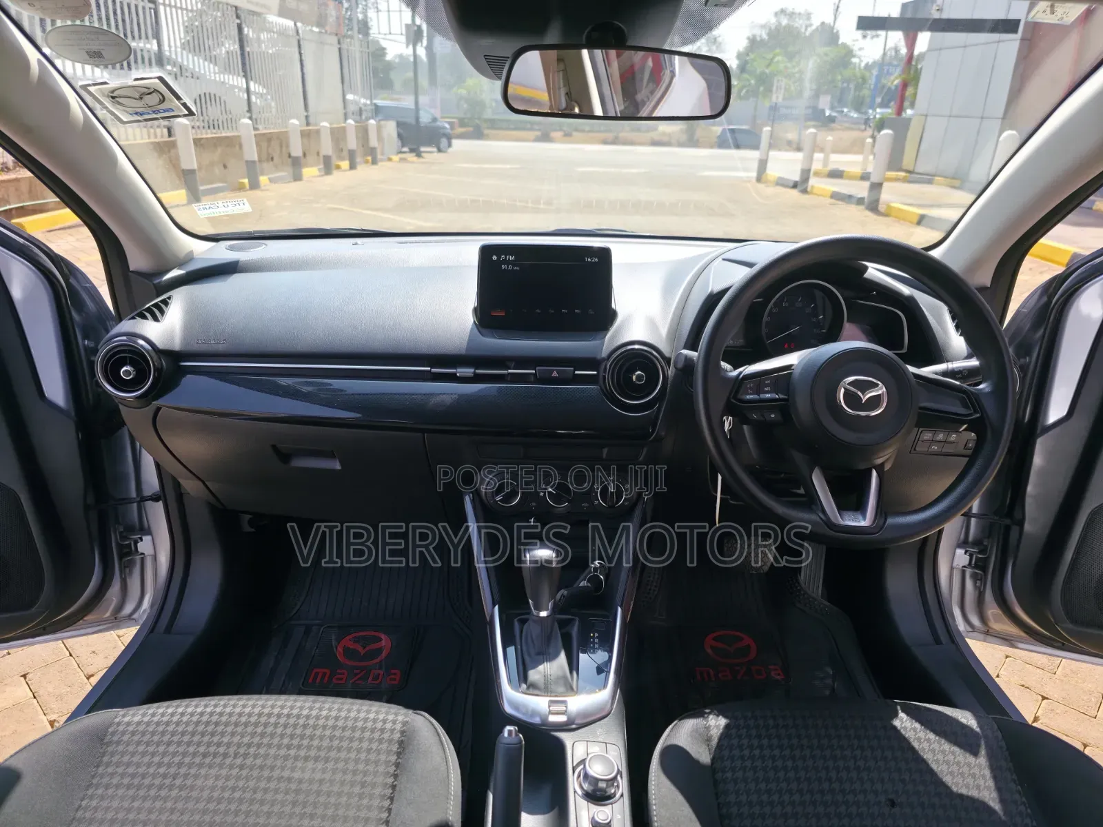 Mazda Demio 2017