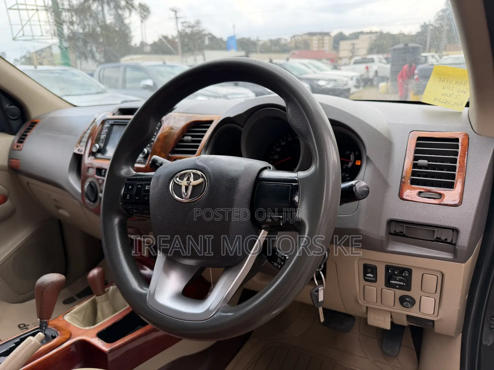 Toyota Hilux 2010 Black