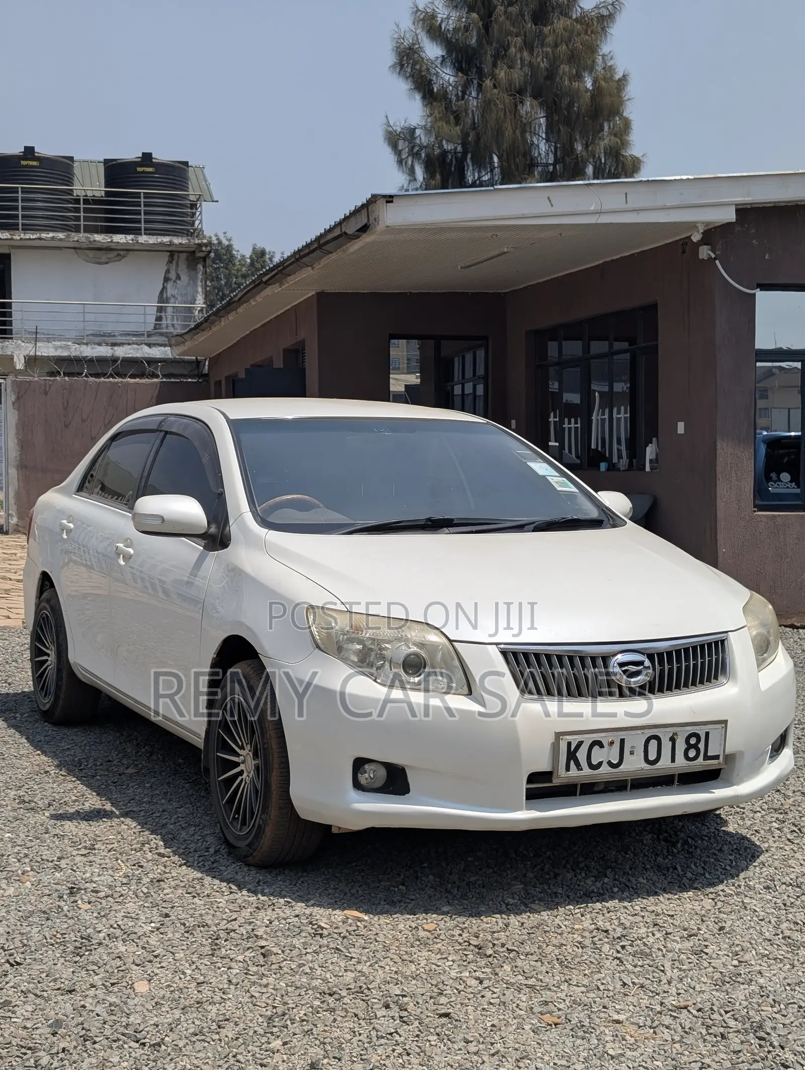 Toyota Axio 2009 White