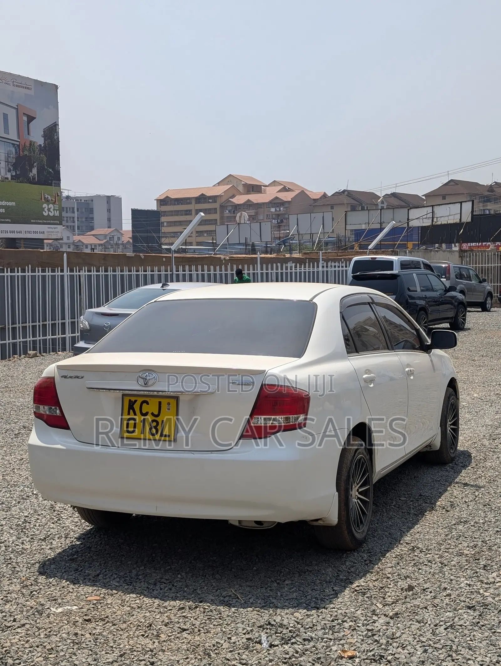 Toyota Axio 2009 White