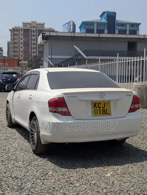 Toyota Axio 2009 White