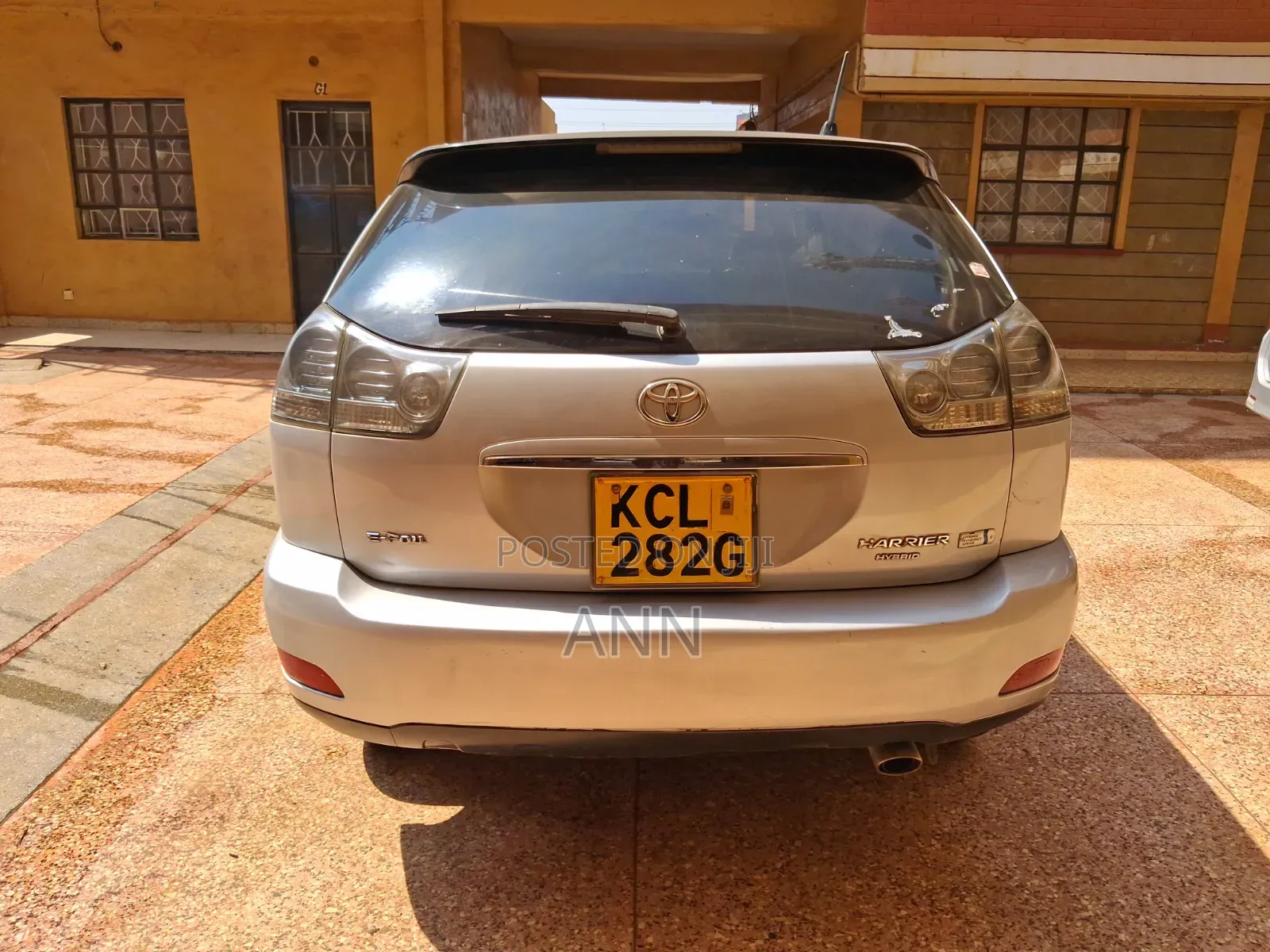 Toyota Harrier 3.3 Hybrid 4WD 2011 Silver