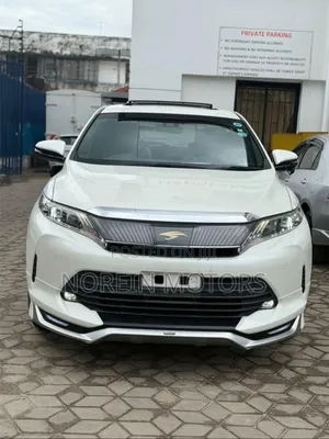 Toyota Harrier 2019 Off white