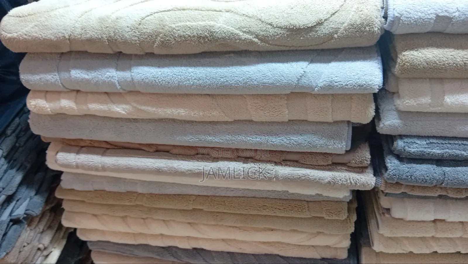 Quality Woolen American Carpet 5×8ft - BR-OTC