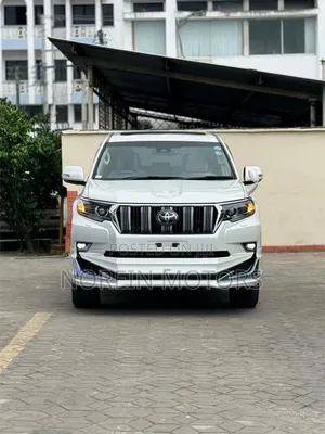 Toyota Land Cruiser Prado 2019 Off white