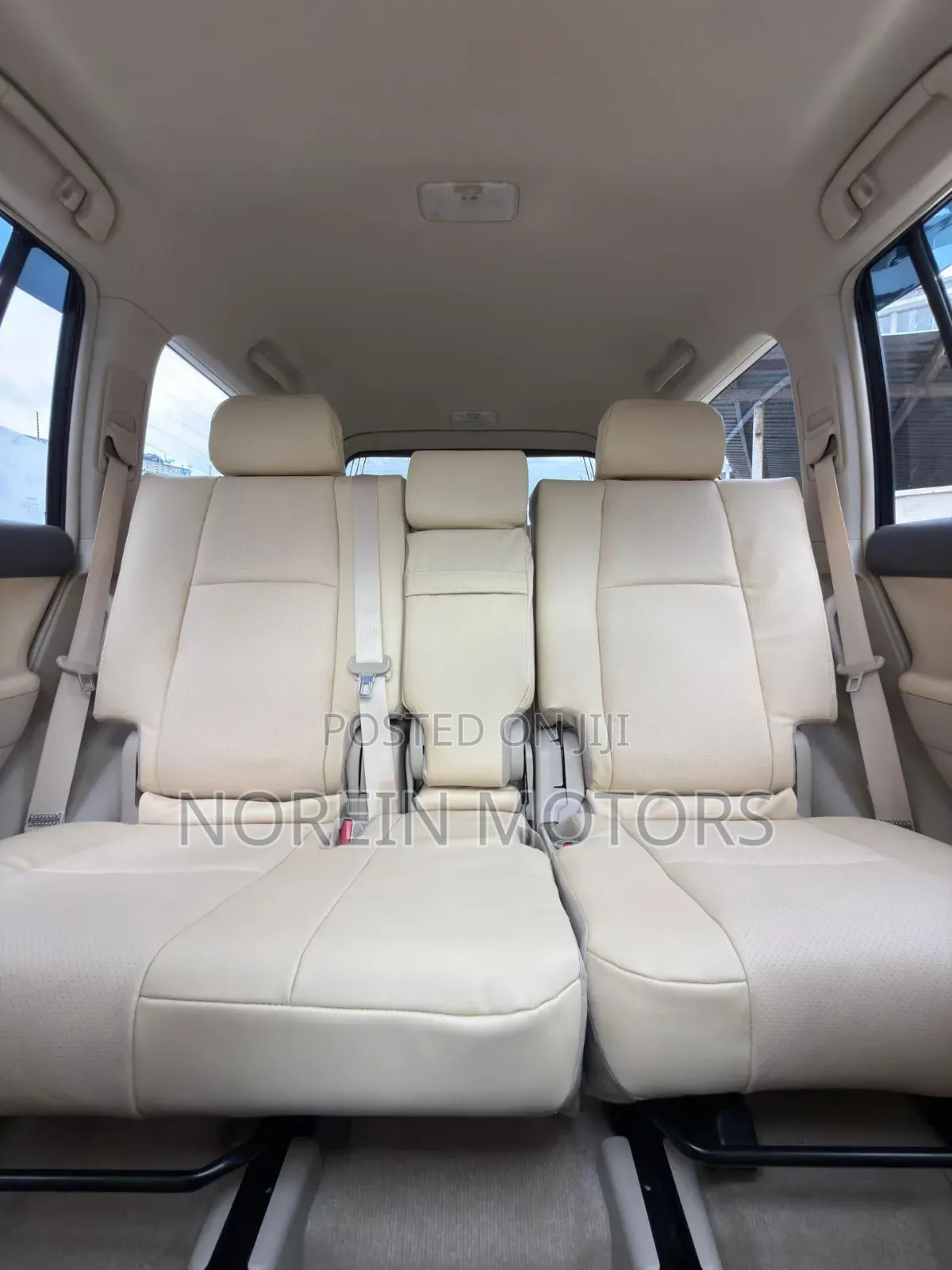 Toyota Land Cruiser Prado 2019 Off white