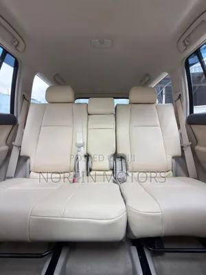 Toyota Land Cruiser Prado 2019 Off white