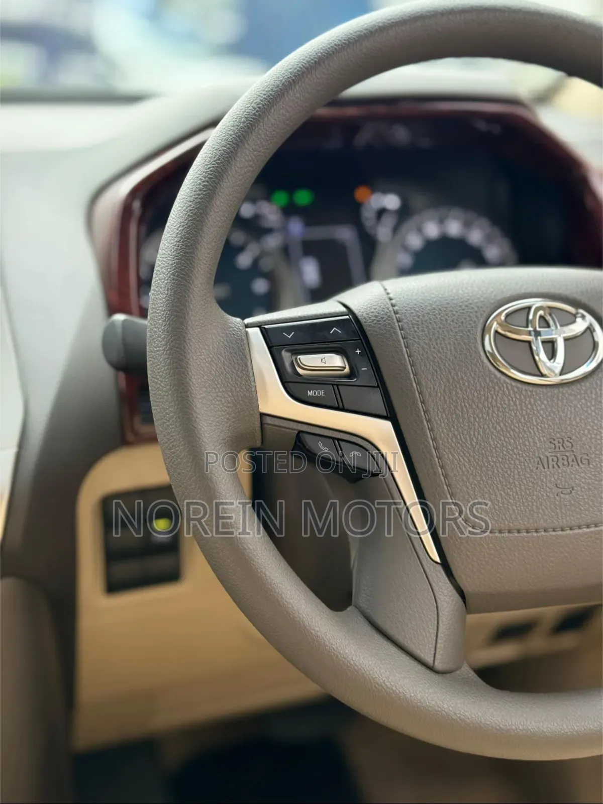 Toyota Land Cruiser Prado 2019 Off white