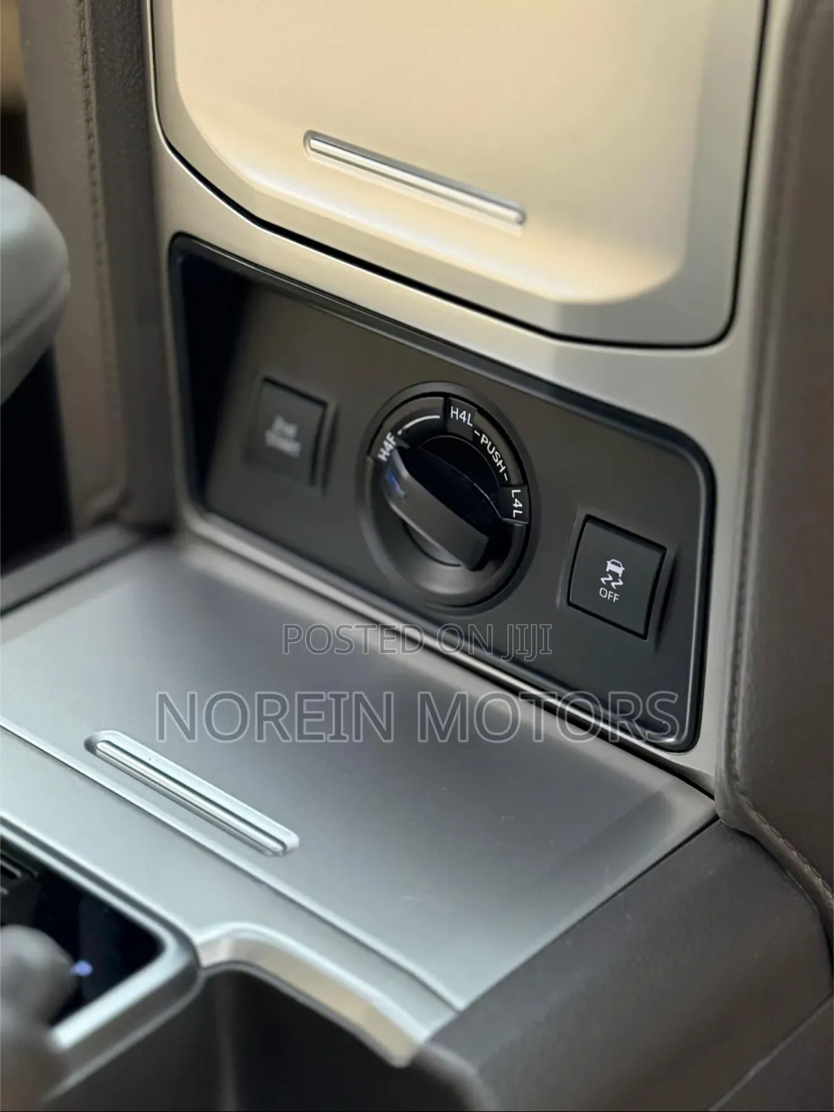Toyota Land Cruiser Prado 2019 Off white