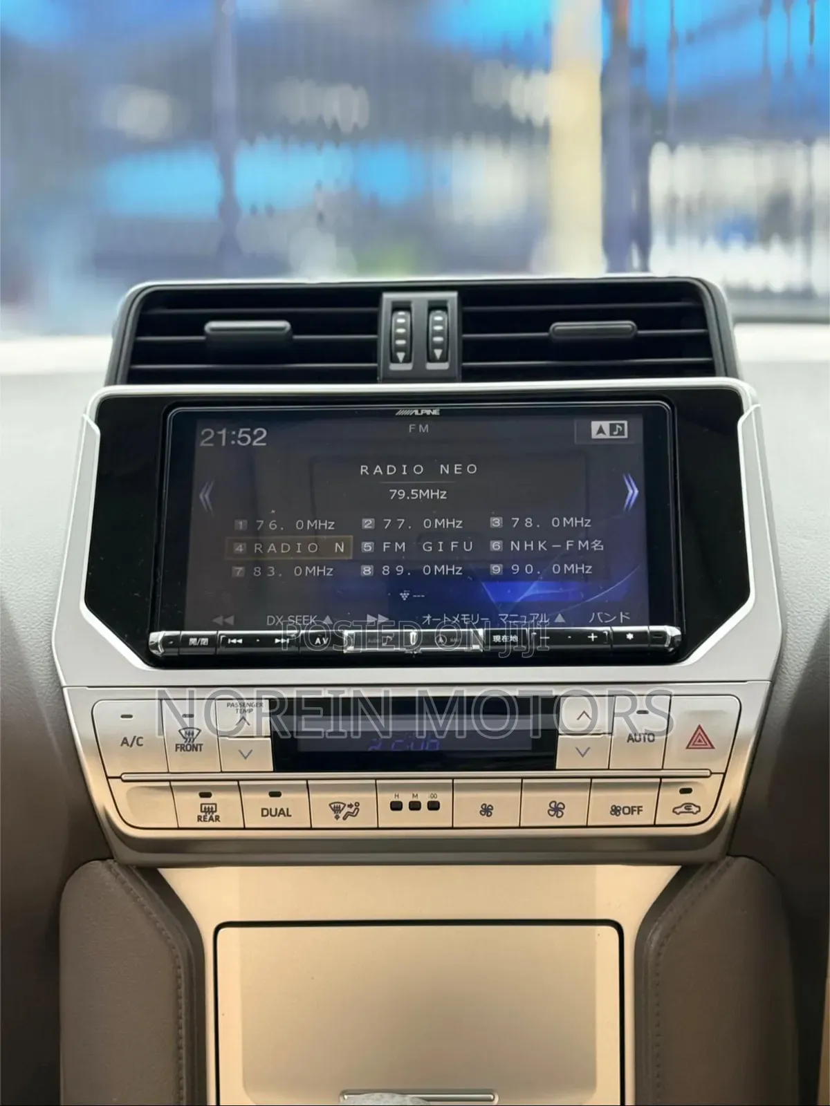 Toyota Land Cruiser Prado 2019 Off white