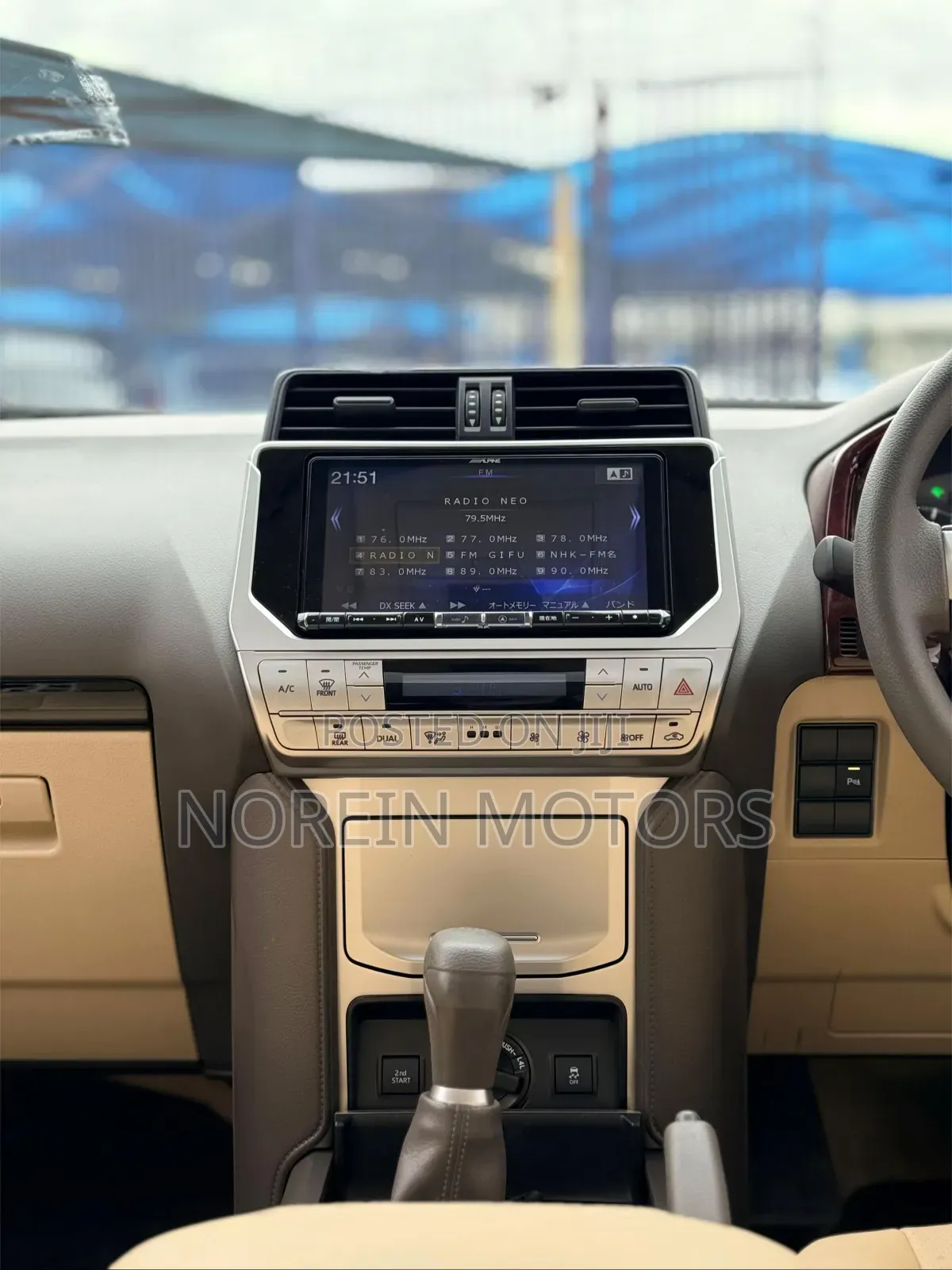 Toyota Land Cruiser Prado 2019 Off white