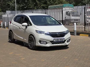 Honda Fit 2018 White