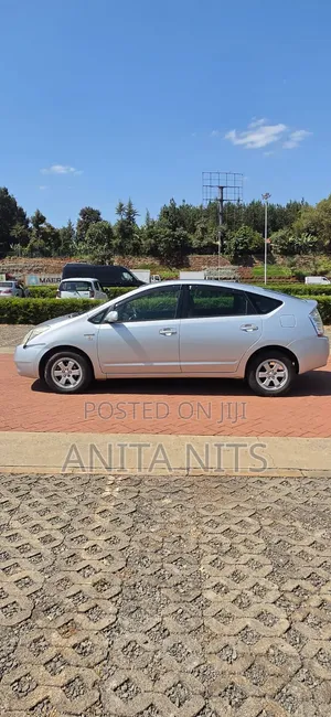 Toyota Prius 2011 Silver