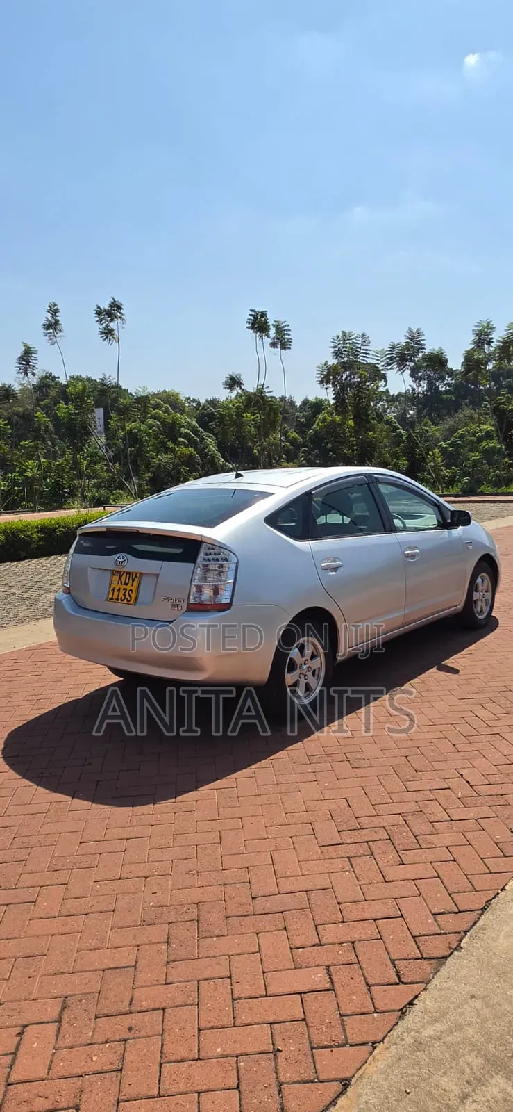Toyota Prius 2011 Silver
