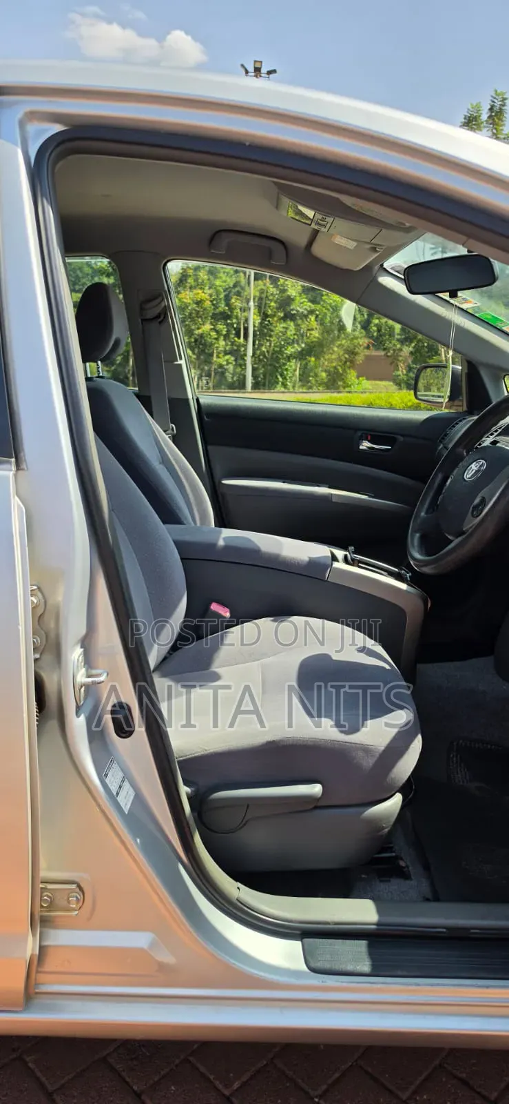 Toyota Prius 2011 Silver