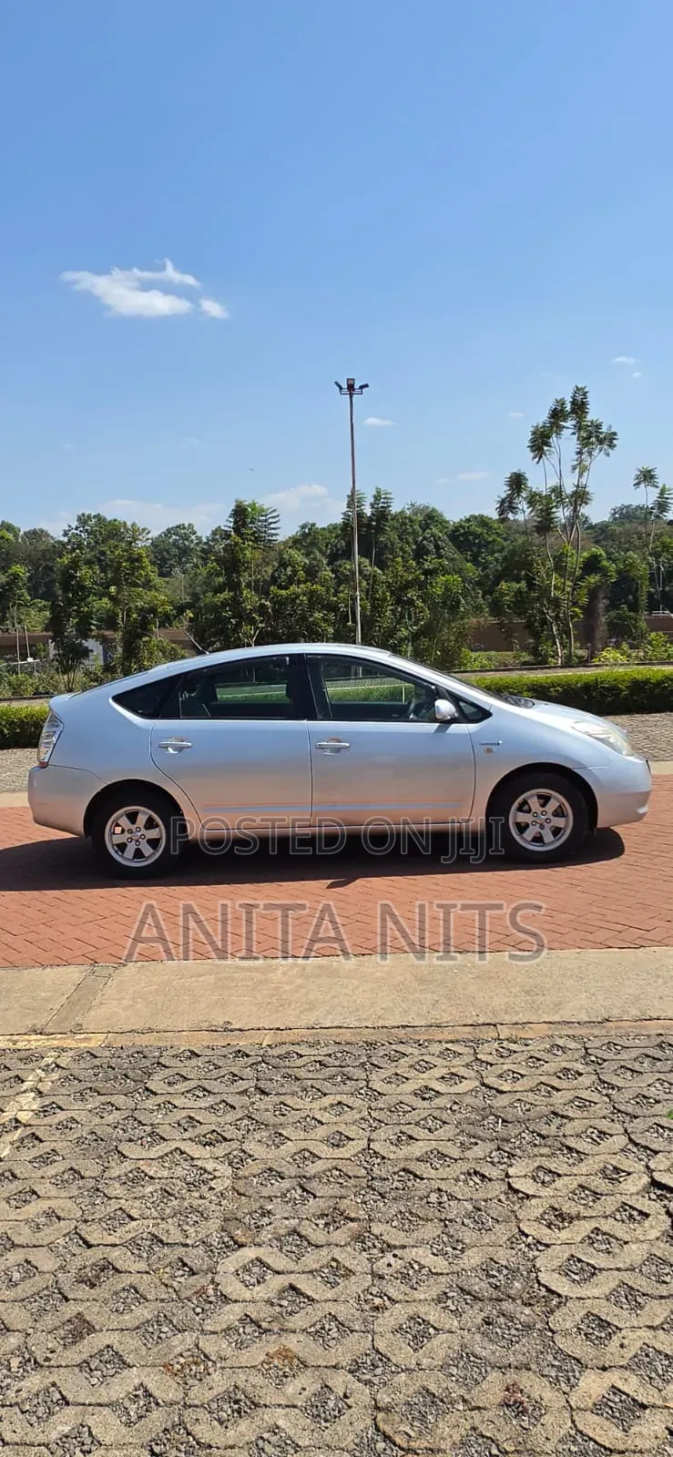 Toyota Prius 2011 Silver