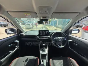 Daihatsu Rocky 2020 White