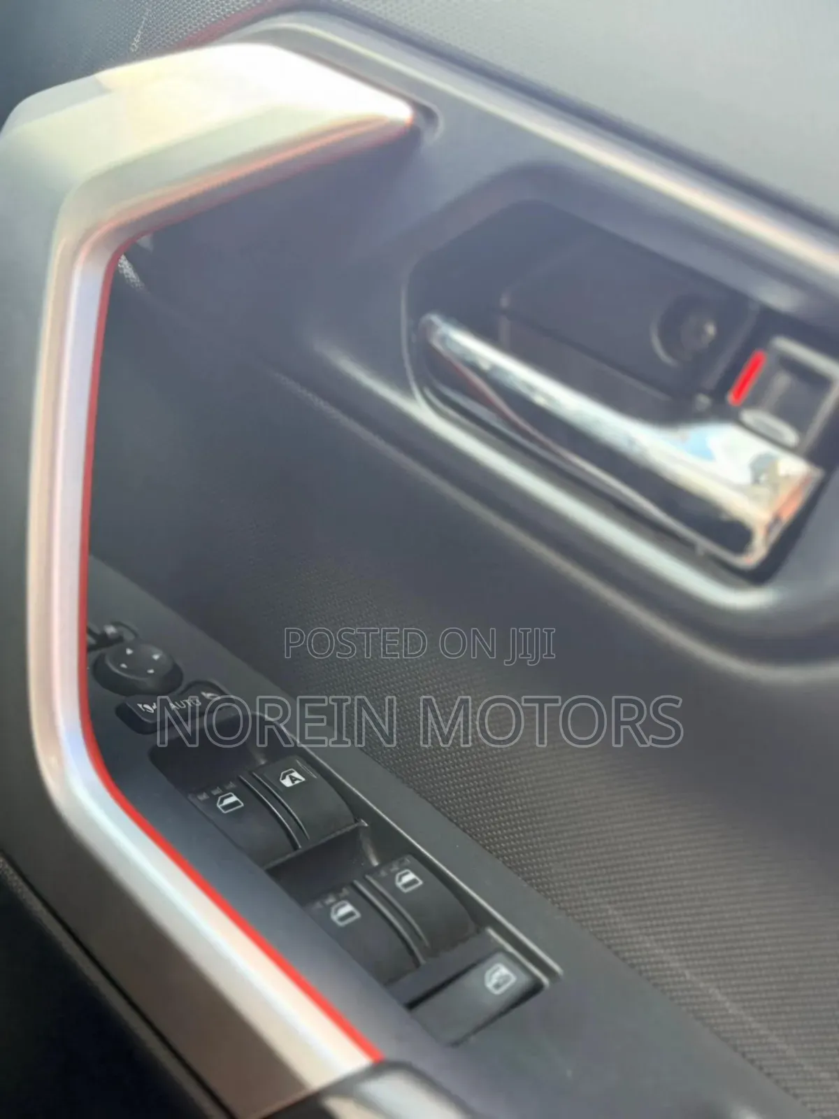 Daihatsu Rocky 2020 White