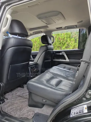 Toyota Land Cruiser 2012 Black