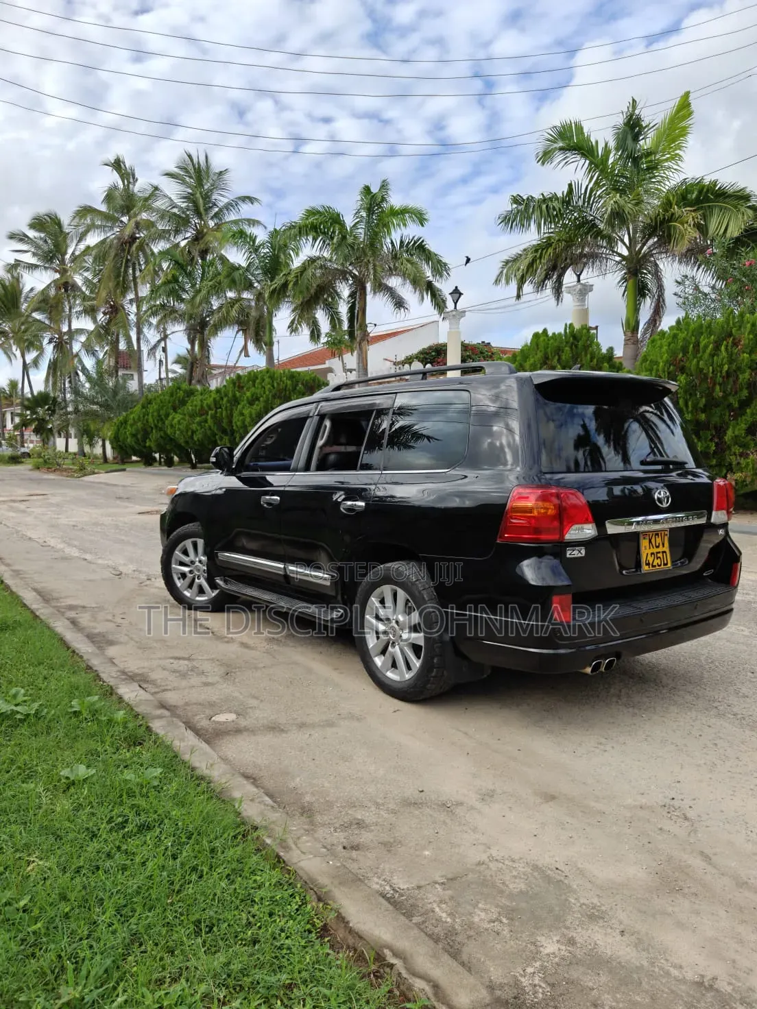 Toyota Land Cruiser 2012 Black