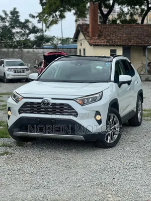Toyota RAV4 2019 Off white