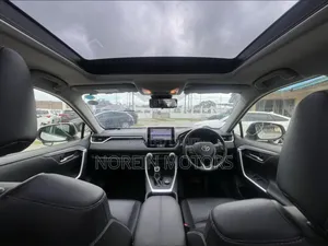 Toyota RAV4 2019 Off white