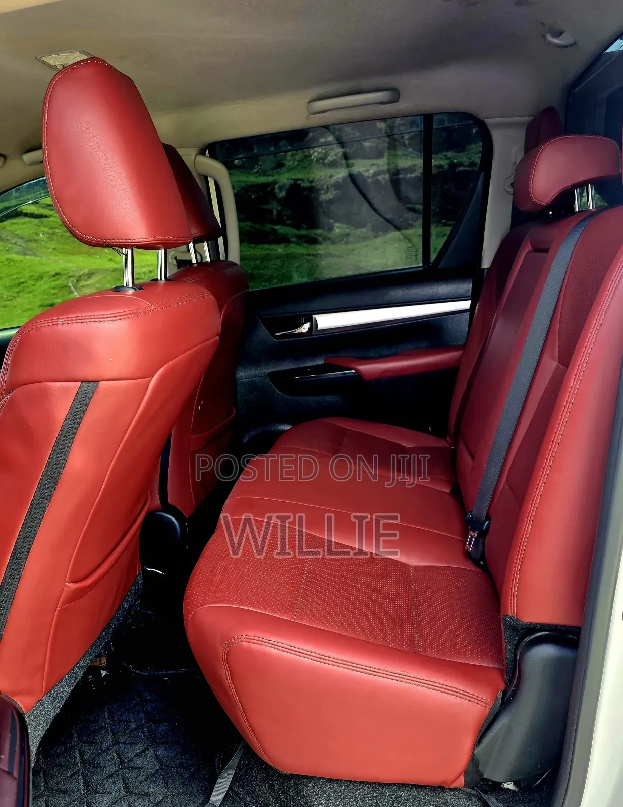 Toyota Hilux 2018 White