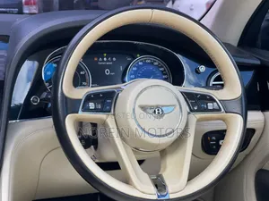 Bentley Bentayga 2017 Silver