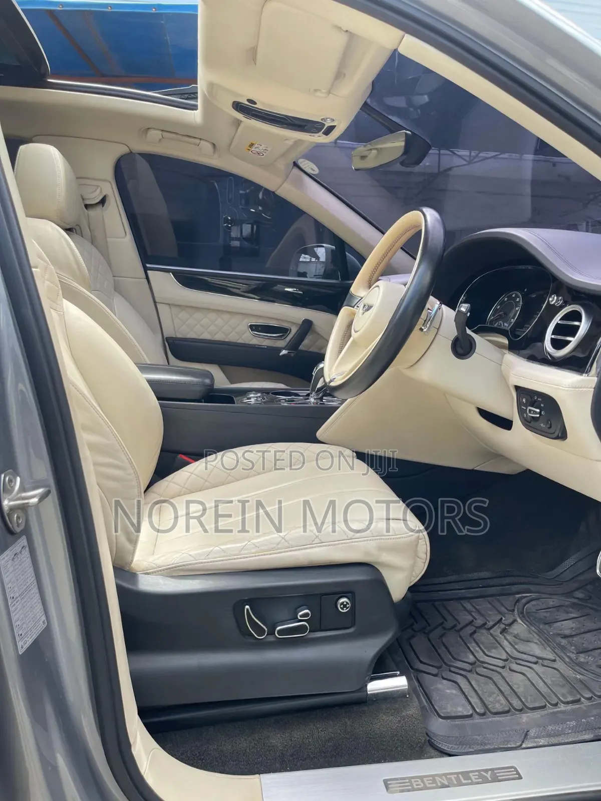 Bentley Bentayga 2017 Silver