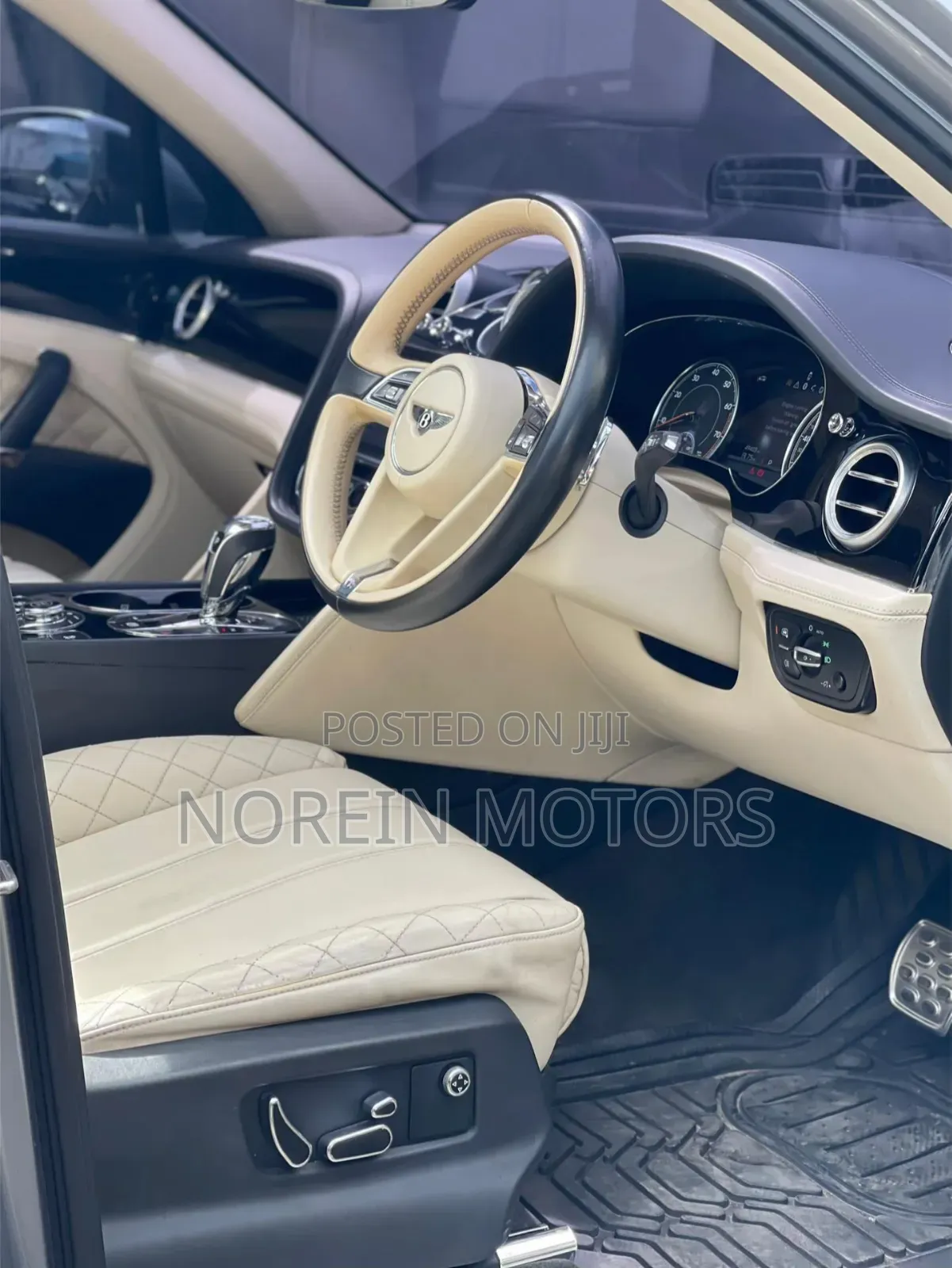 Bentley Bentayga 2017 Silver