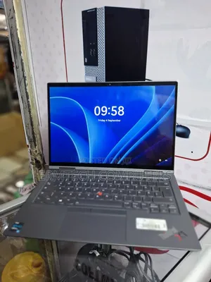 Laptop Lenovo ThinkPad X1 Yoga 16GB Intel Core i7 SSD 512GB