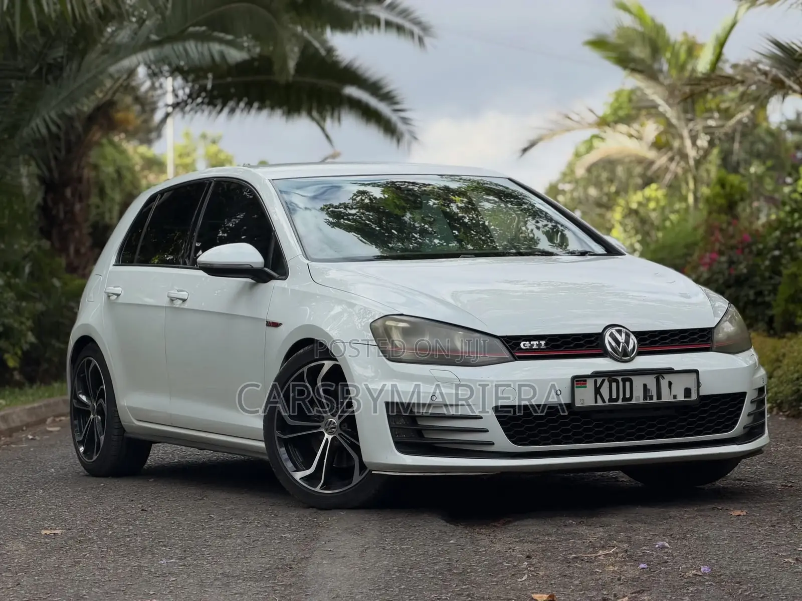 Volkswagen Golf GTI 2014 White