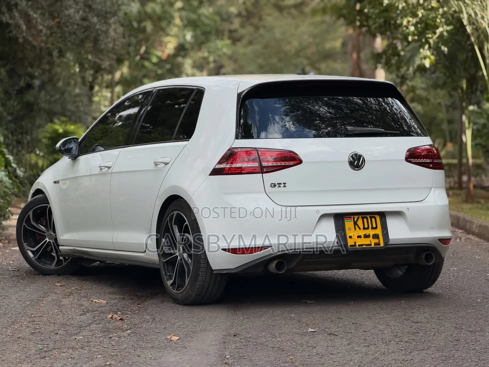 Volkswagen Golf GTI 2014 White