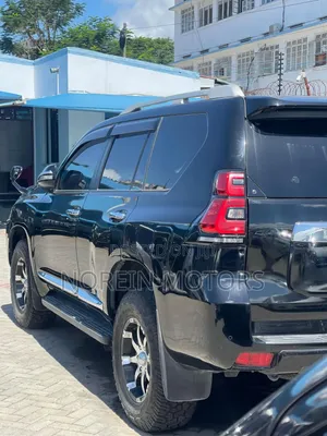 Toyota Land Cruiser Prado 2019 Matt Black