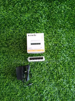 TechPro Tenda 5-Port LAN Switch