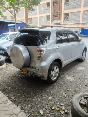 Toyota Rush 2015 Silver