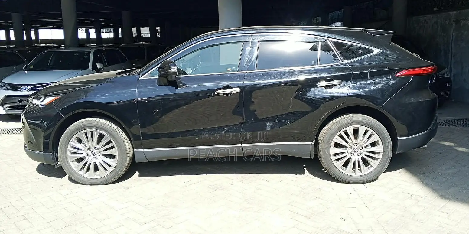 Toyota Harrier 2019 Black