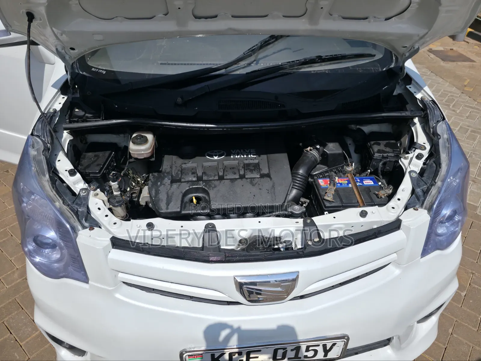 Toyota Noah 2008 White