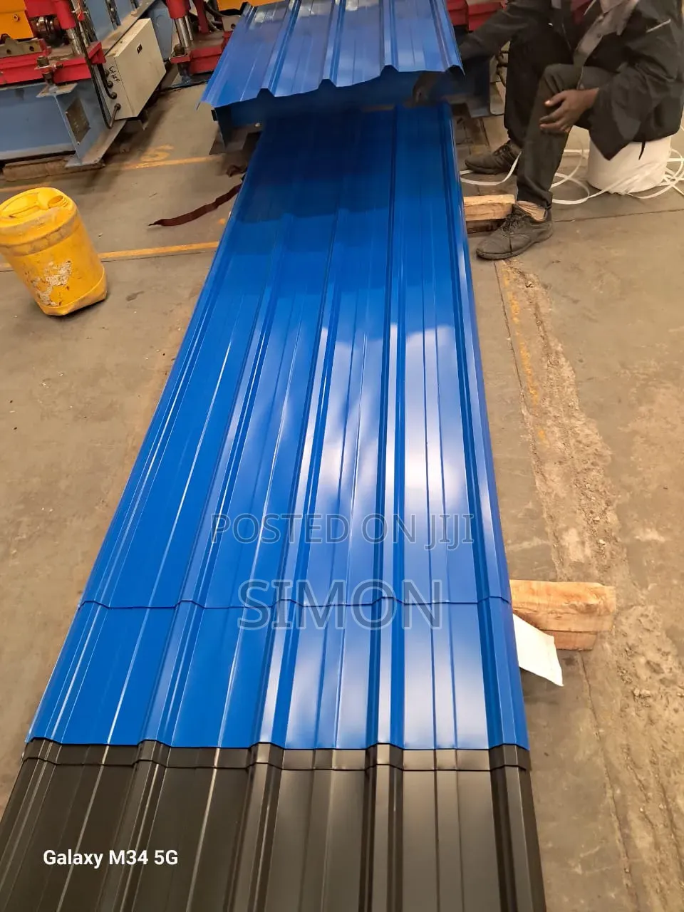 Box Profile Glossy Finish G30 470 Per Meter