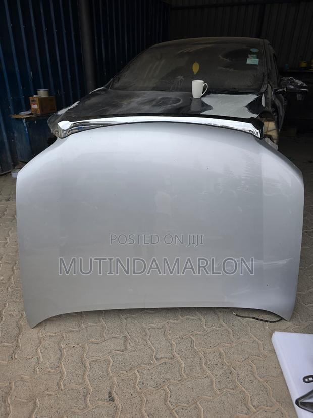 Prado J150 Bonnet