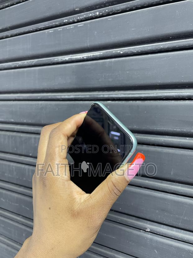 Apple iPhone 11 128 GB Green - thumbnail 2