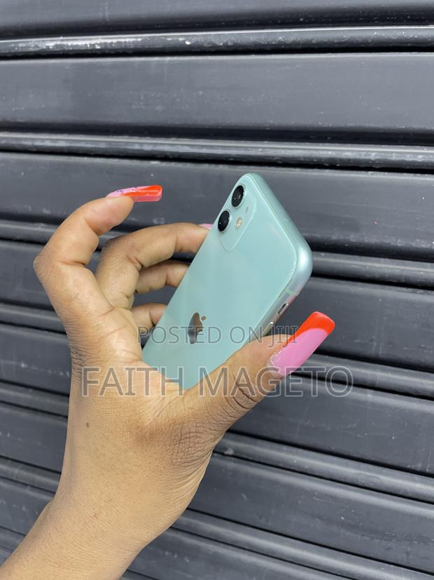 Apple iPhone 11 128 GB Green - thumbnail 4